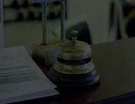 ホテルからお電話下さい。